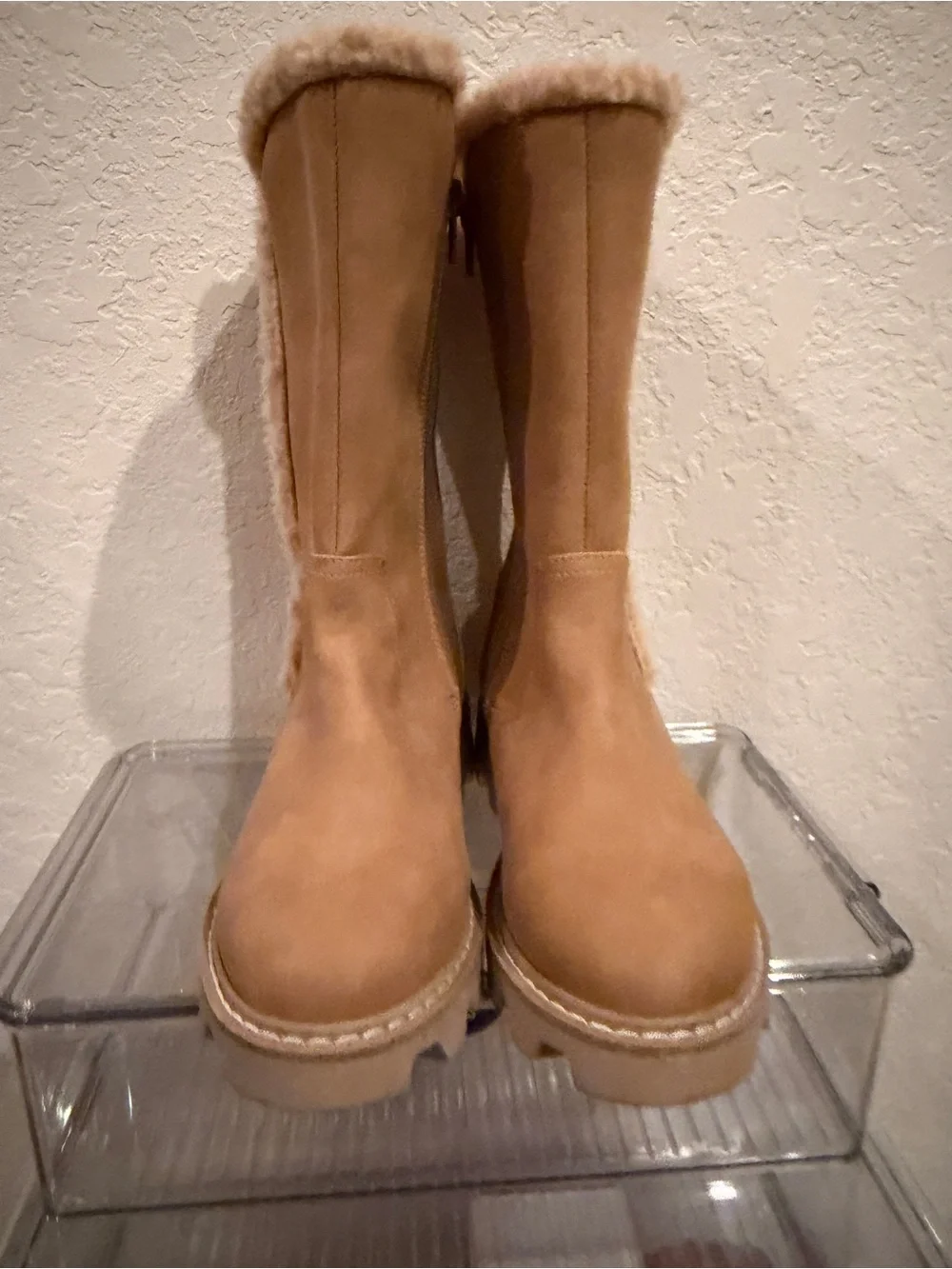 Classic Shearling-Lined Tan Girls Winter Boots